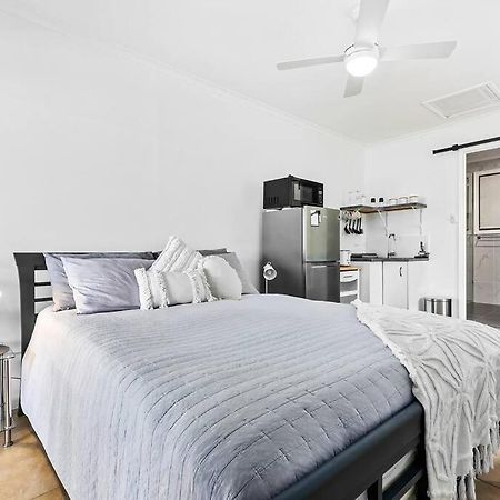 The Brick Batch - Holiday Unit! Bellara Ngoại thất bức ảnh